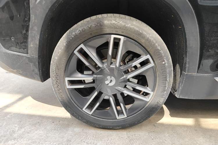 Used Nio ES6 2020 600 km Sport Edition Right Rear Wheel Hub