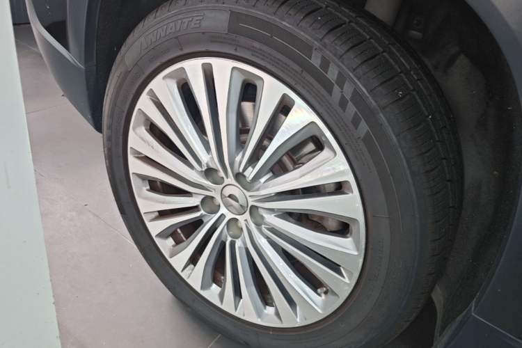Used Nio ES6 2020 600 km Sport Edition Right Rear Wheel Hub