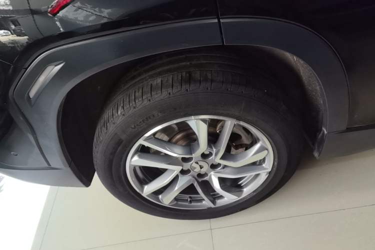 Used Nio ES6 2020 420 km Sport Edition Right Rear Wheel Hub