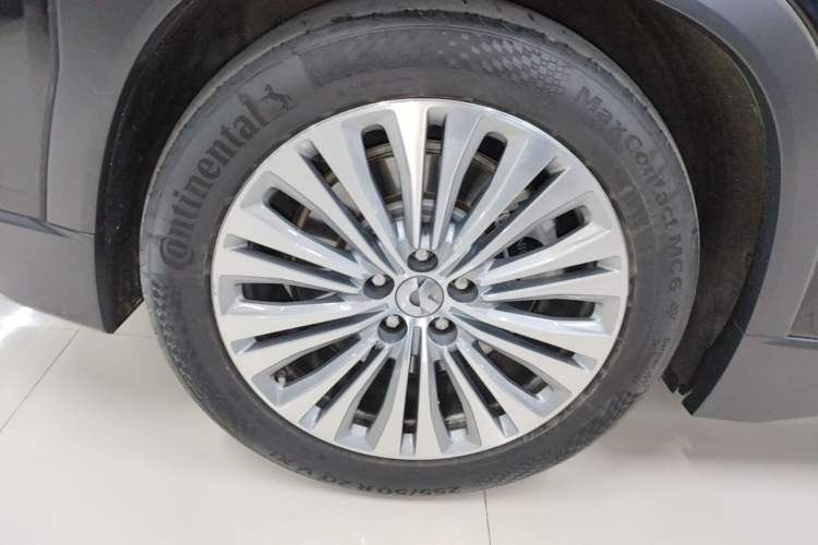 Used Nio ES6 2020 610 km Performance Version Right Rear Wheel Hub