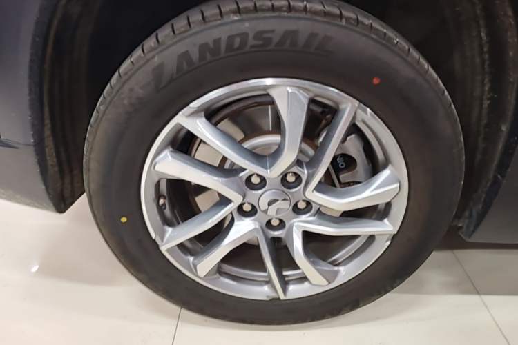 Used Nio ES6 2020 455KM Sport Edition Right Rear Wheel Hub