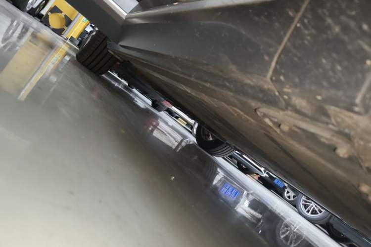 Used Nio ES6 2020 455KM Sport Edition Right Side Sill