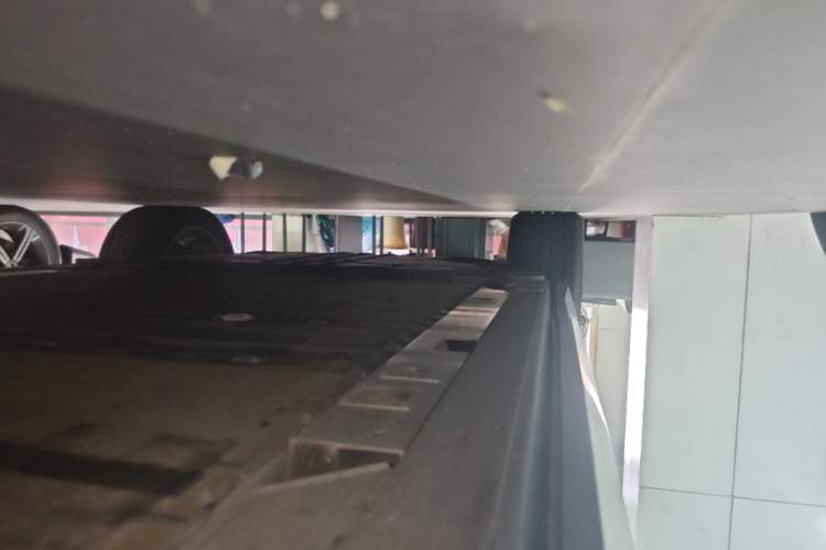 Used Nio ES6 2020 600 km Sport Edition Right Side Sill