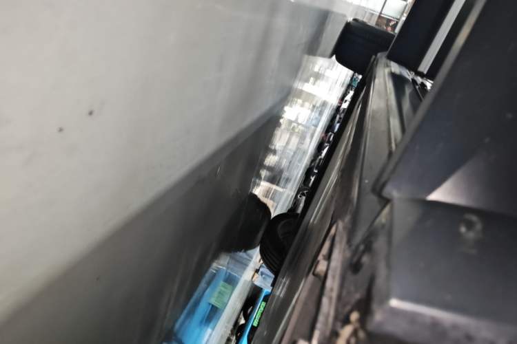 Used Nio ES6 2020 420 km Sport Edition Right Side Sill