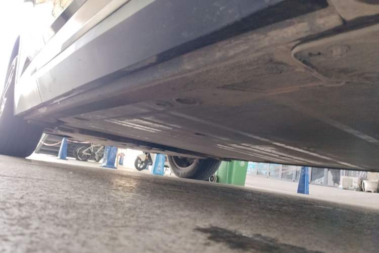 Used Nio ES6 2020 420 km Sport Edition Right Side Sill