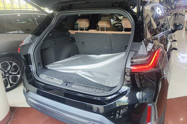 Used Nio ES6 2020 420 km Sport Edition Trunk