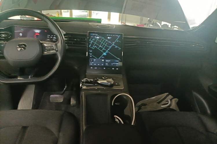 Used Nio ES6 2020 420 km Sport Edition Audio And AC Panel