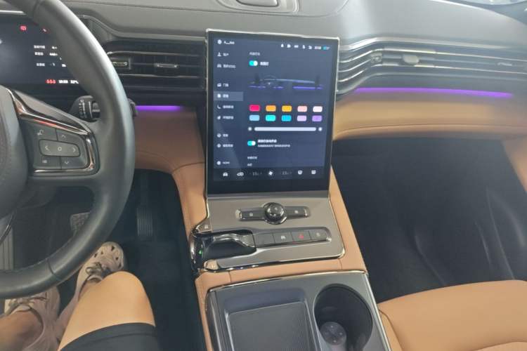 Used Nio ES6 2020 430KM Performance Version Audio And AC Panel