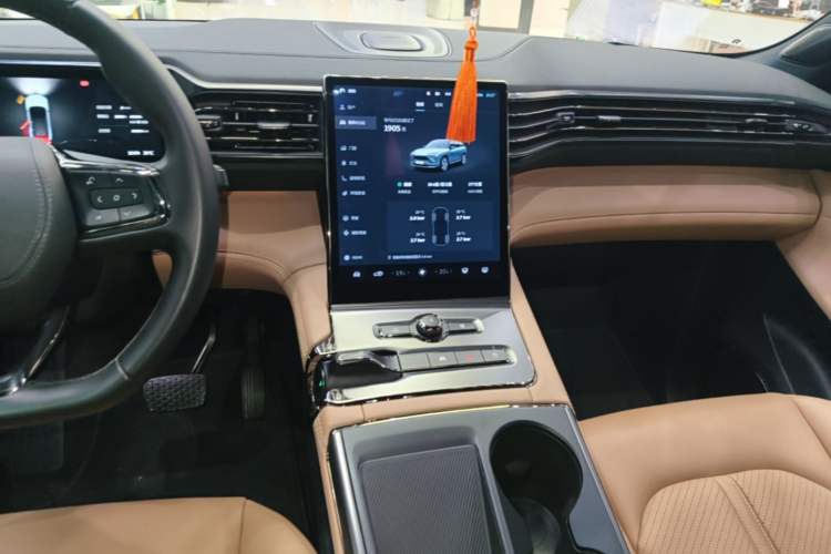 Used Nio ES6 2020 420 km Sport Edition Audio And AC Panel