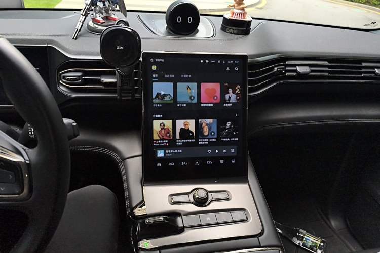 Used Nio ES6 2020 600 km Sport Edition Audio And AC Panel