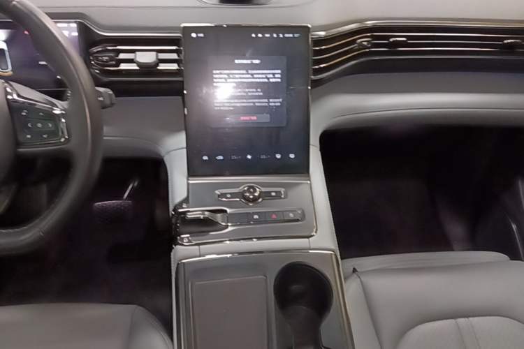 Used Nio ES6 2020 600 km Sport Edition Audio And AC Panel