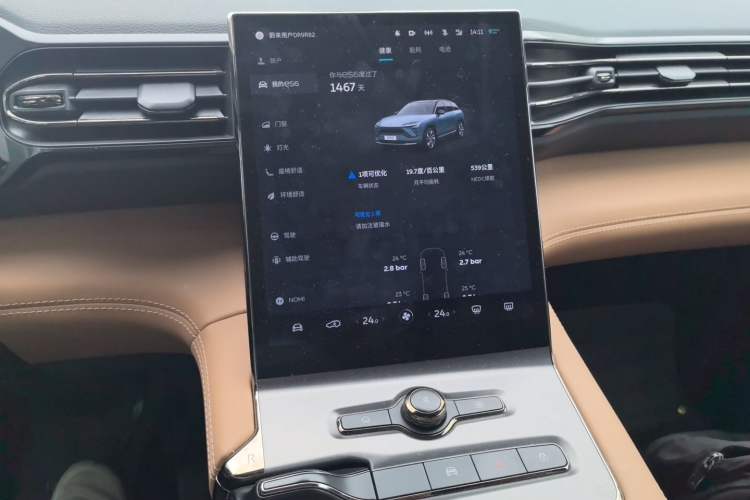 Used Nio ES6 2020 420 km Sport Edition Audio And AC Panel