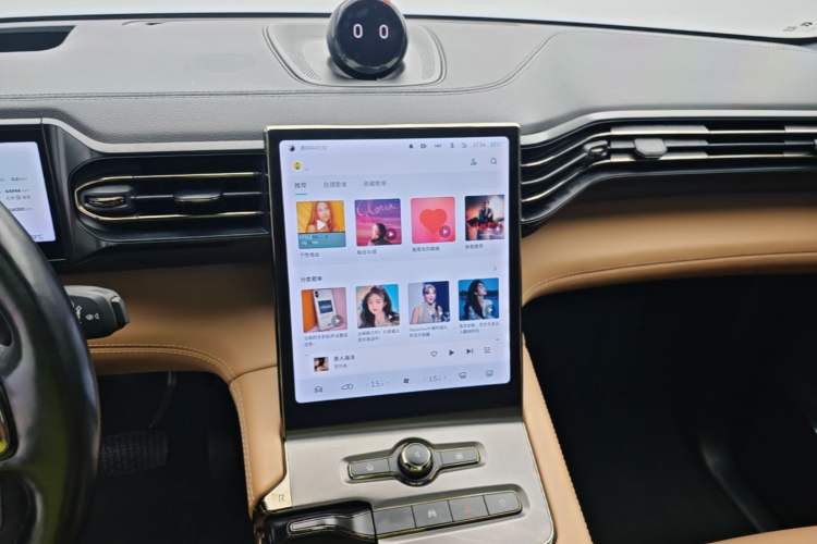 Used Nio ES6 2020 420 km Sport Edition Audio And AC Panel