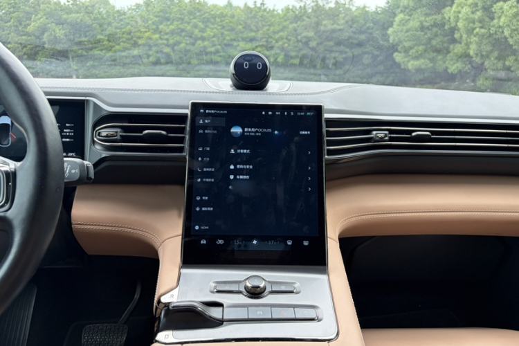 Used Nio ES6 2020 420 km Sport Edition Audio And AC Panel