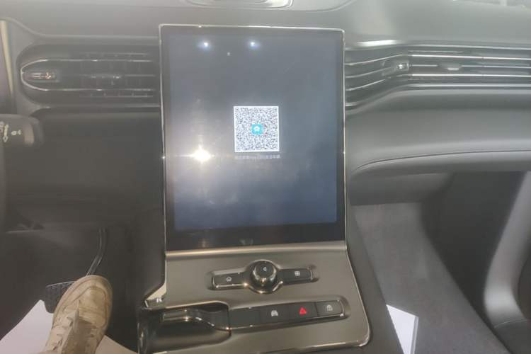 Used Nio ES6 2020 420 km Sport Edition Audio And AC Panel
