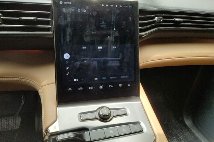 Used Nio ES6 2020 600 km Sport Edition Audio And AC Panel
