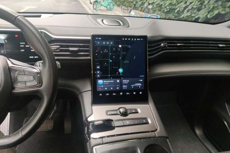 Used Nio ES6 2020 420 km Sport Edition Audio And AC Panel