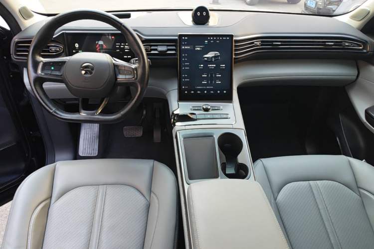 Used Nio ES6 2020 420 km Sport Edition Center Console