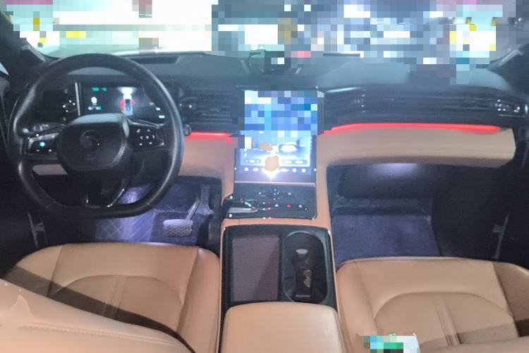 Used Nio ES6 2020 430 km Signature Edition Center Console