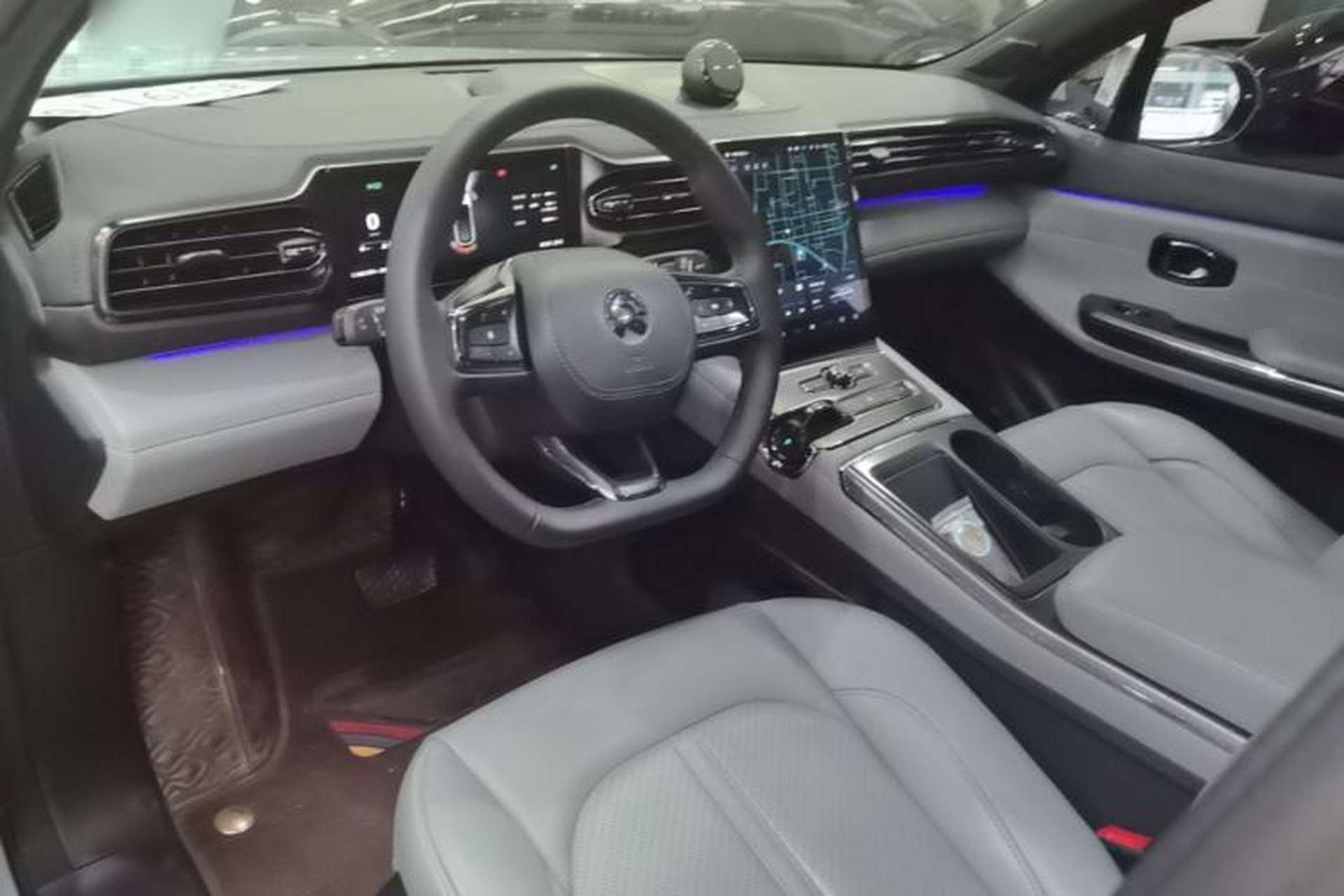 Used Nio ES6 2020 420 km Sport Edition Center Console