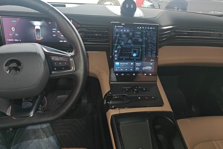 Used Nio ES6 2020 600 km Sport Edition Center Console