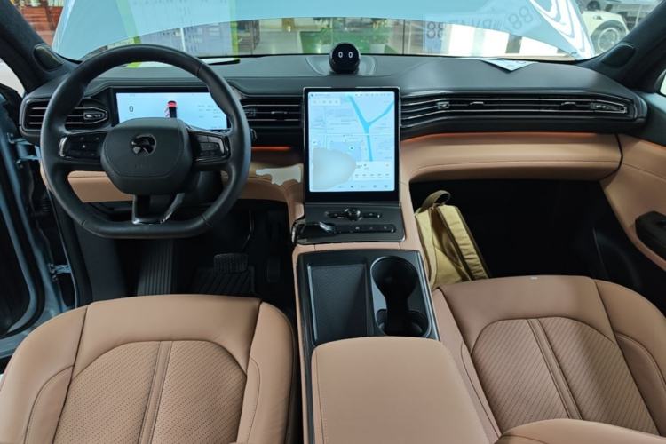 Used Nio ES6 2020 430KM Performance Version Center Console
