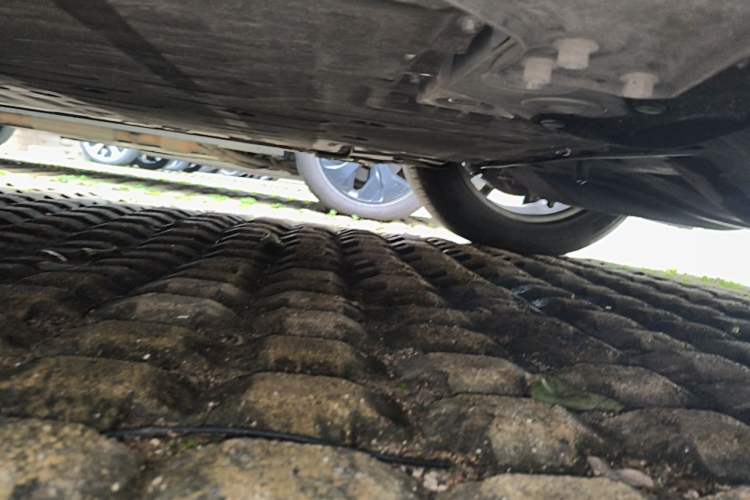 Used Nio ES6 2020 600 km Sport Edition Chassis Front Right