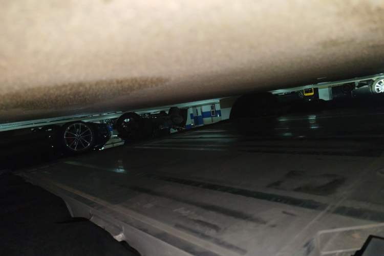 Used Nio ES6 2020 490 km Sport Edition Chassis Rear Left