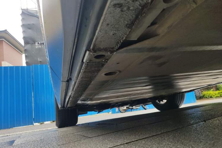Used Nio ES6 2020 420 km Sport Edition Chassis Rear Left