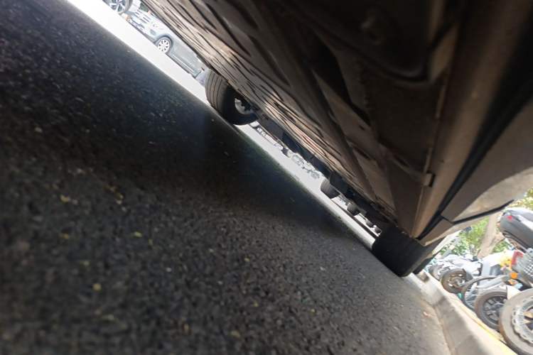 Used Nio ES6 2020 420 km Sport Edition Chassis Rear Right