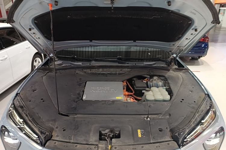 Used Nio ES6 2020 610 km Performance Version Engine Bay