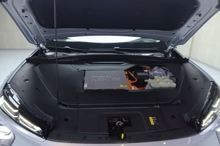 Used Nio ES6 2020 610 km Performance Version Engine Bay