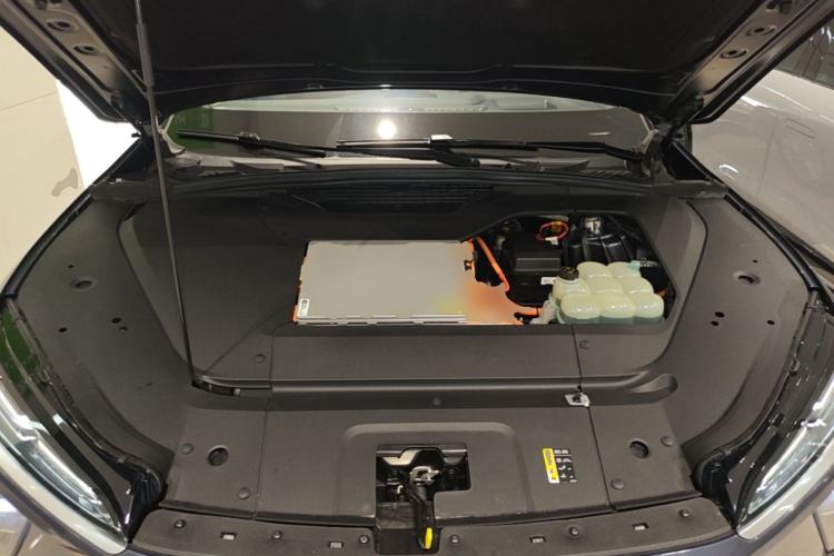 Used Nio ES6 2020 610 km Performance Version Engine Bay