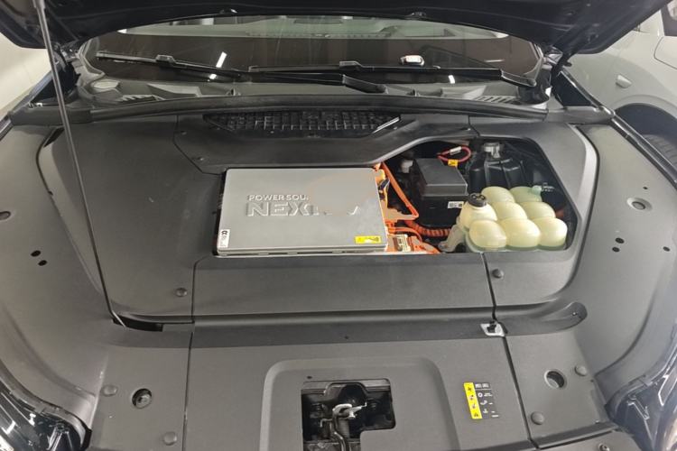 Used Nio ES6 2020 430KM Performance Version Engine Bay