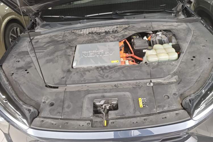 Used Nio ES6 2020 600 km Sport Edition Engine Bay
