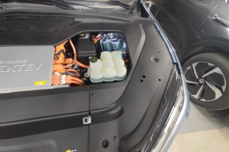 Used Nio ES6 2020 420 km Sport Edition Engine Bay Left