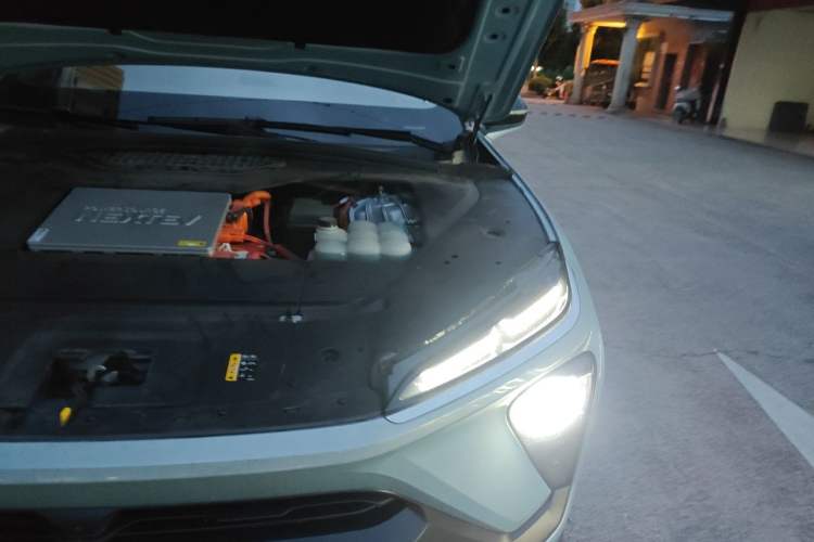 Used Nio ES6 2020 600 km Sport Edition Engine Bay Left