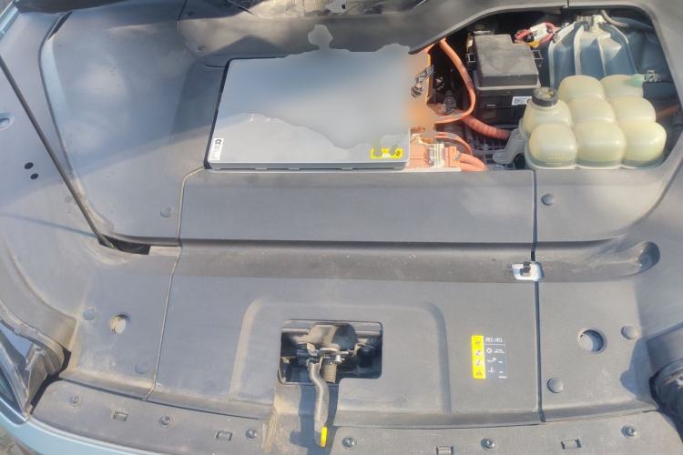 Used Nio ES6 2020 610 km Performance Version Engine Bay
