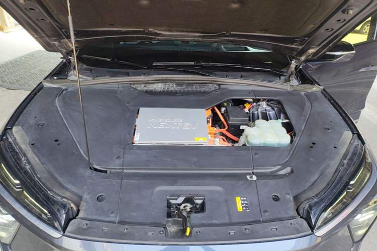 Used Nio ES6 2020 600 km Sport Edition Engine Bay