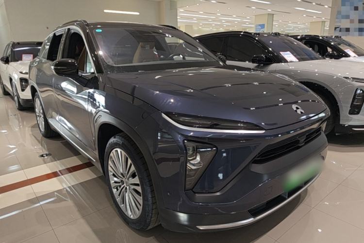 Used Nio ES6 2020 610 km Performance Version Front Right 45 Deg