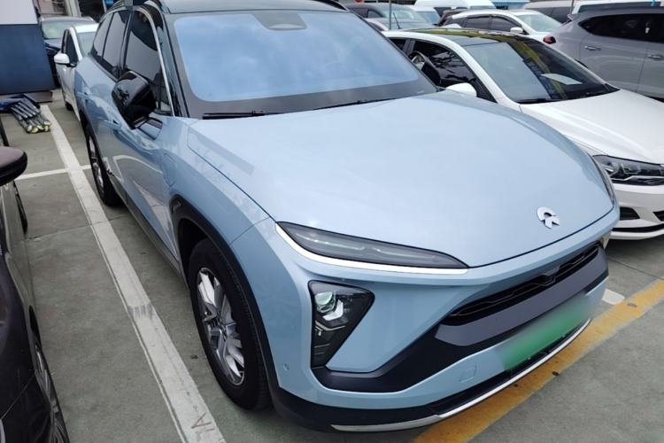 Used Nio ES6 2020 420 km Sport Edition Front Right 45 Deg