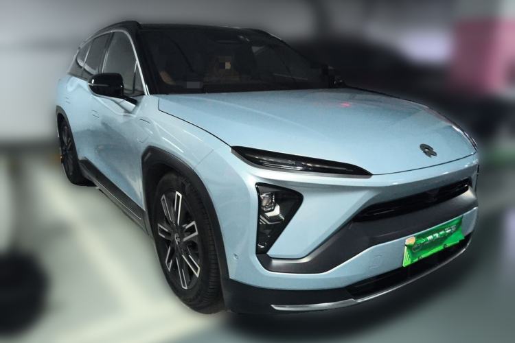 Used Nio ES6 2020 430 km Signature Edition Front Right 45 Deg