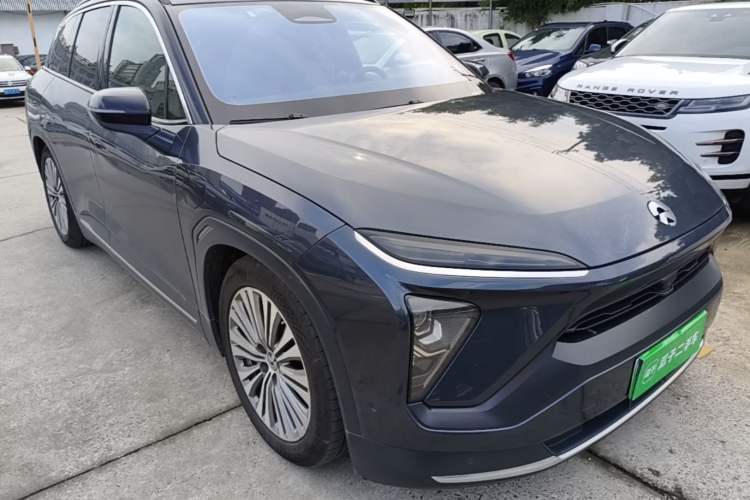 Used Nio ES6 2020 610 km Performance Version Front Right 45 Deg
