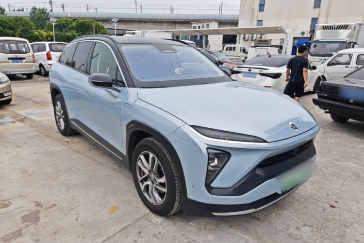 Used Nio ES6 2020 420 km Sport Edition Front Right 45 Deg