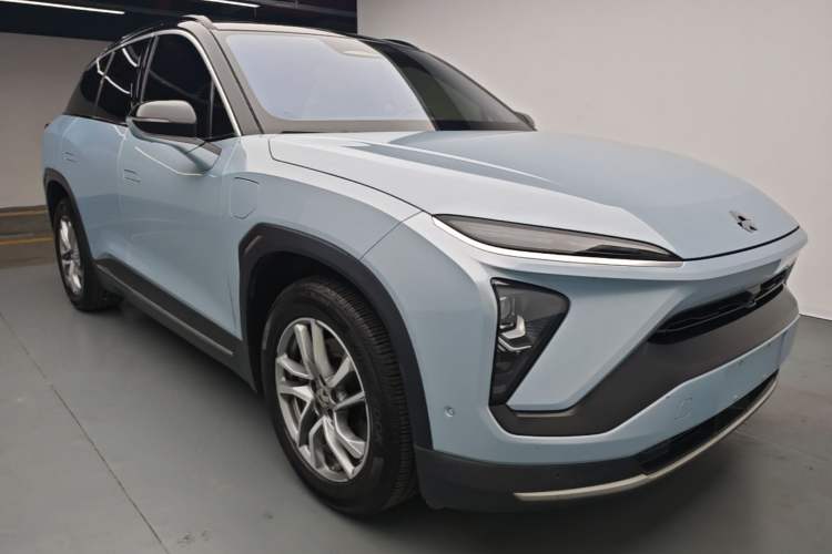 Used Nio ES6 2020 420 km Sport Edition Front Right 45 Deg