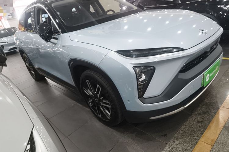 Used Nio ES6 2020 420 km Sport Edition Front Right 45 Deg