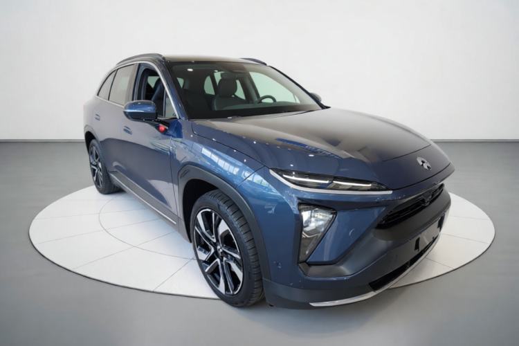 Used Nio ES6 2020 430 km Signature Edition Front Right 45 Deg