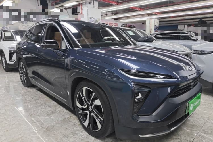 Used Nio ES6 2020 430 km Signature Edition Front Right 45 Deg