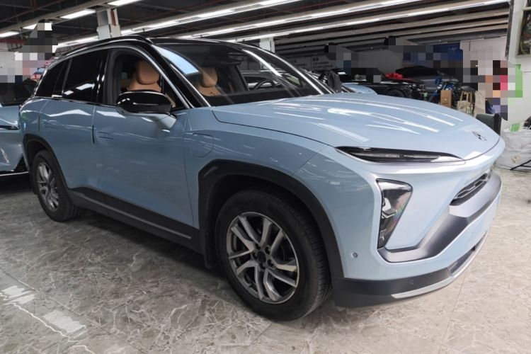 Used Nio ES6 2020 420 km Sport Edition Front Right 45 Deg