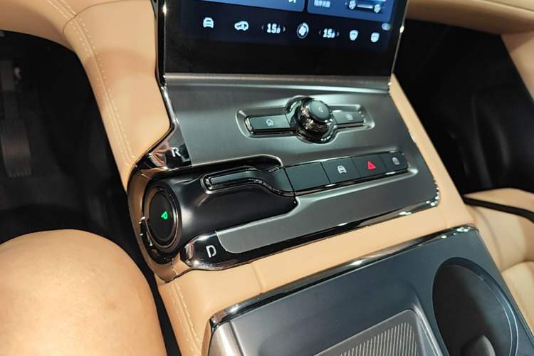 Used Nio ES6 2020 420 km Sport Edition Gear Lever